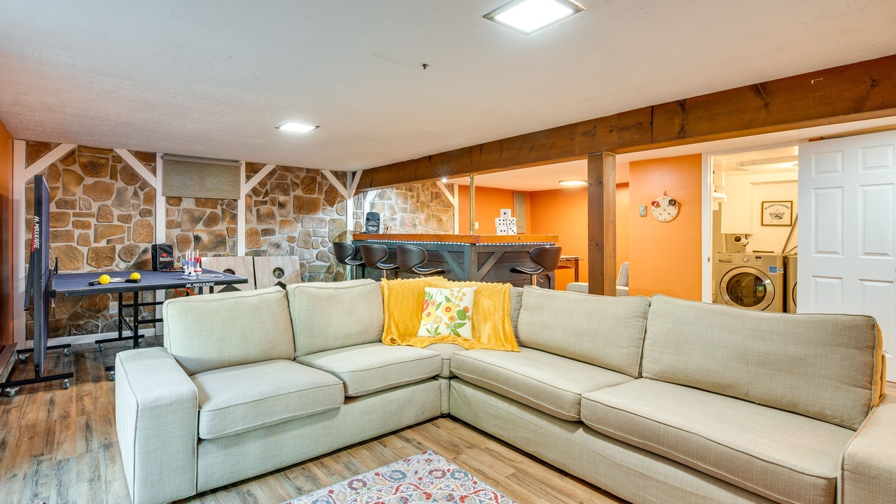 Photo of Livingroom in Tunkhannock Township