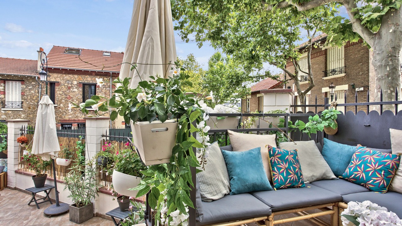 Photo of Outdoor in Puteaux