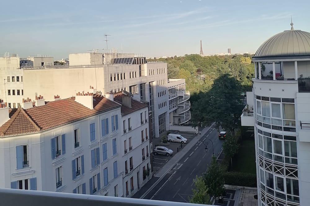 Photo of Patio Balcony in Puteaux