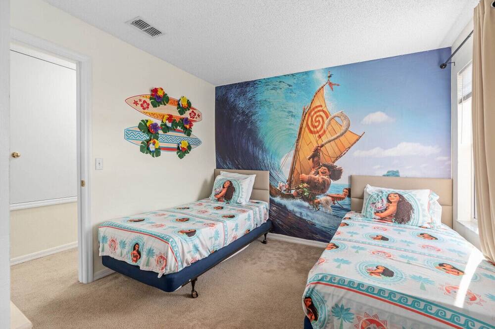 Photo of Bedroom in Seasons