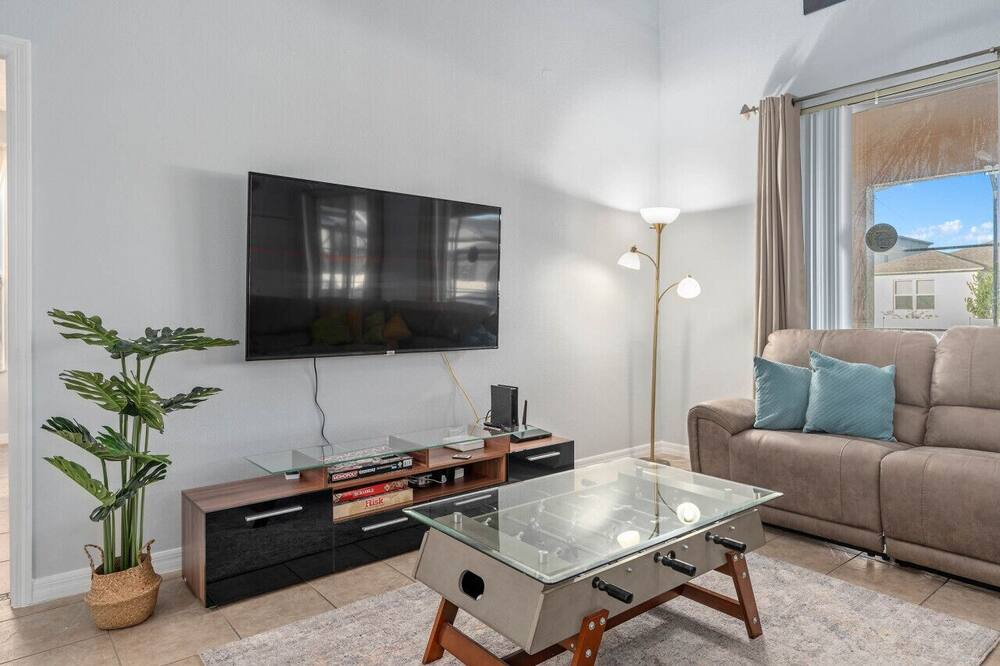 Photo of Bedroom in Seasons
