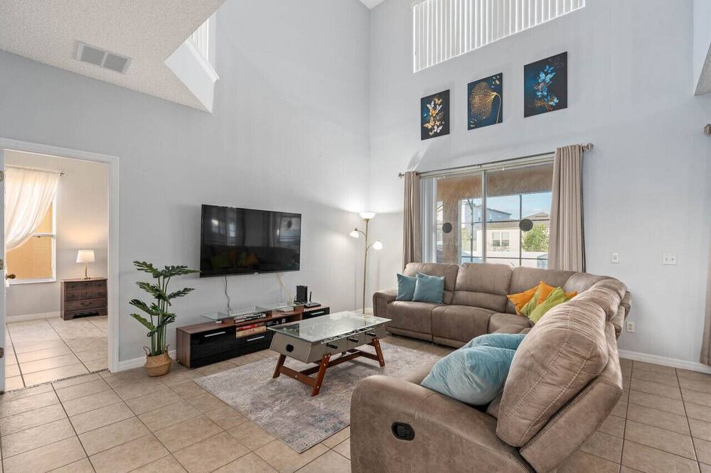 Photo of Bedroom in Seasons