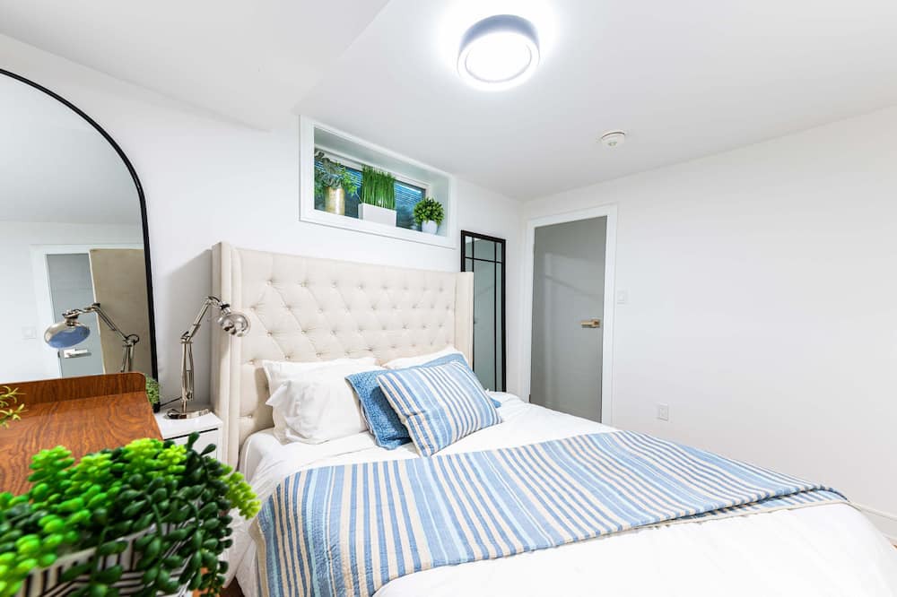 Photo of Bedroom in Etobicoke