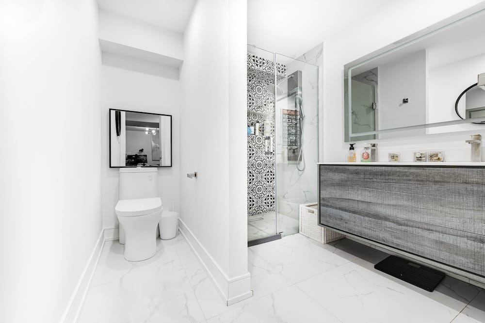 Photo of Bathroom in Etobicoke