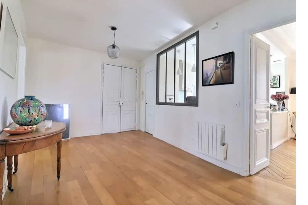 Photo of Bedroom in Val-de-Grace