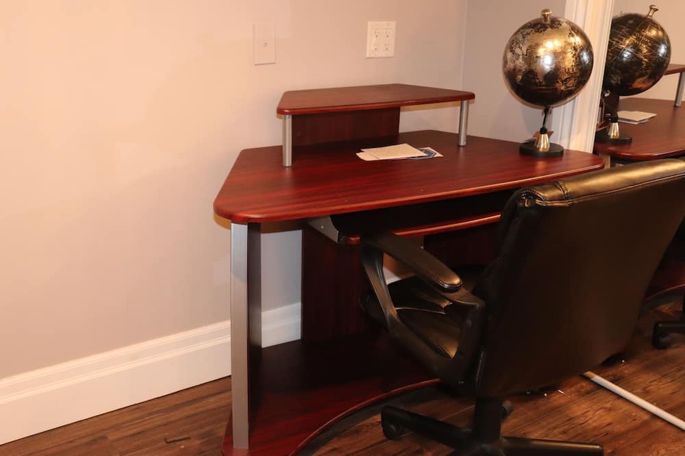 Photo of Bedroom in Doon South