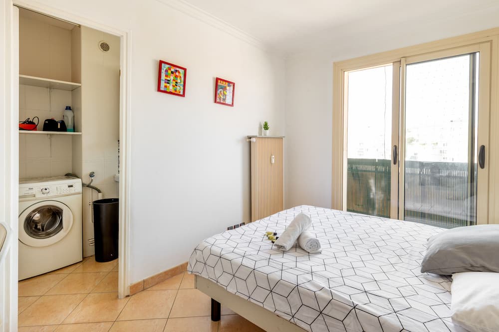 Photo of Bedroom in Louis Bertrand-Mirabeau-Semard