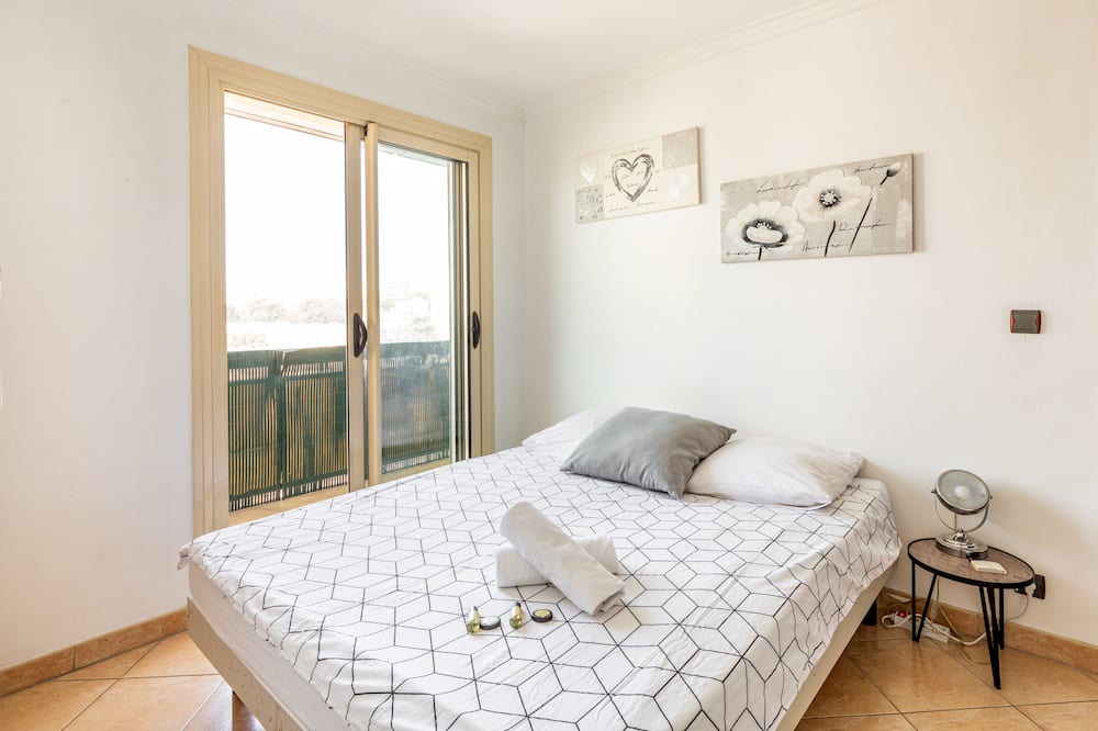 Photo of Bedroom in Louis Bertrand-Mirabeau-Semard