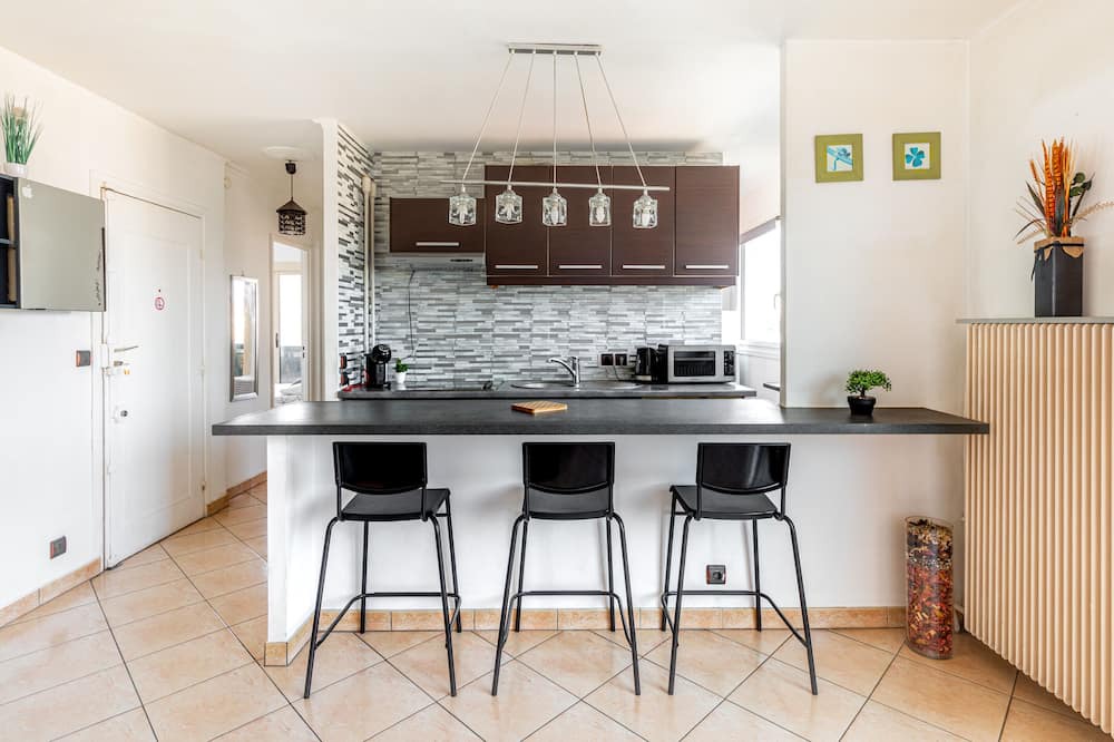 Photo of Kitchen in Louis Bertrand-Mirabeau-Semard