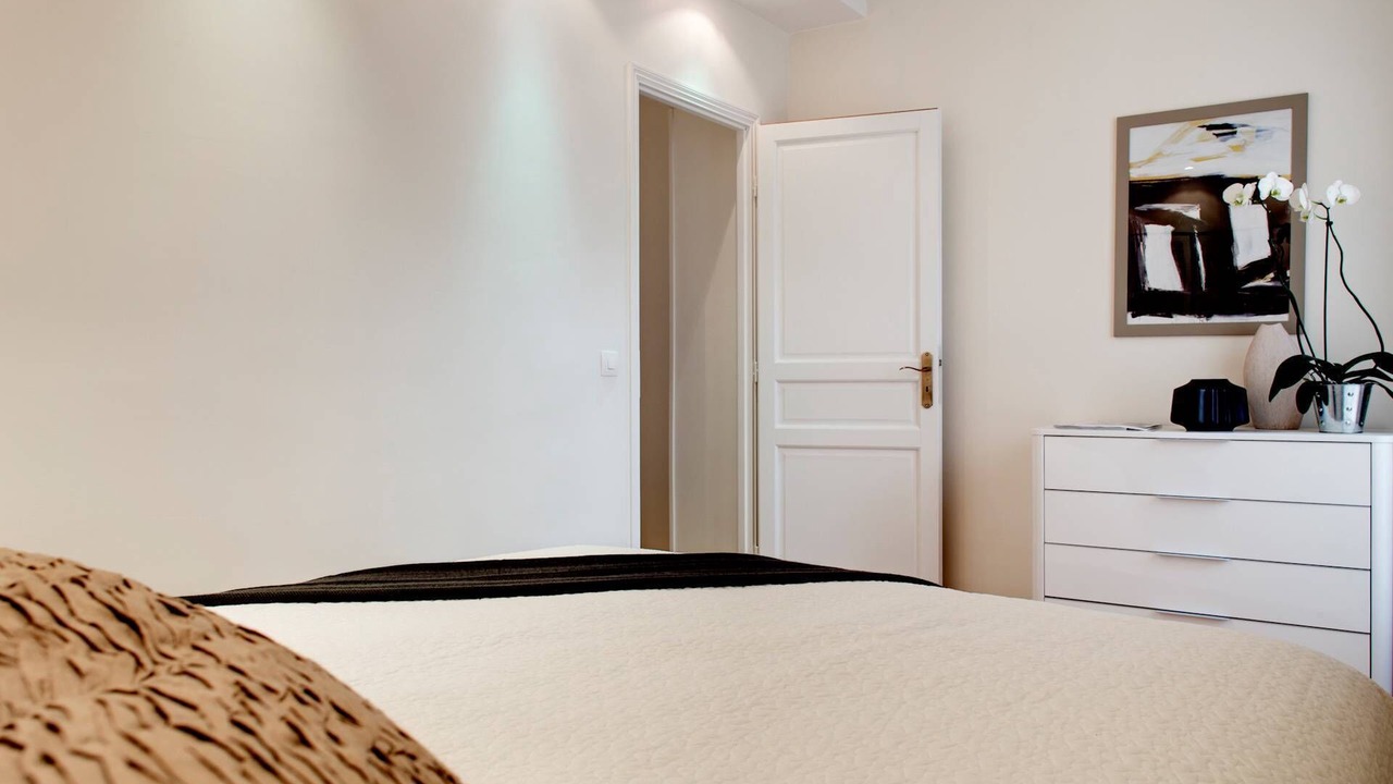 Photo of Bedroom in 3rd Arrondissement