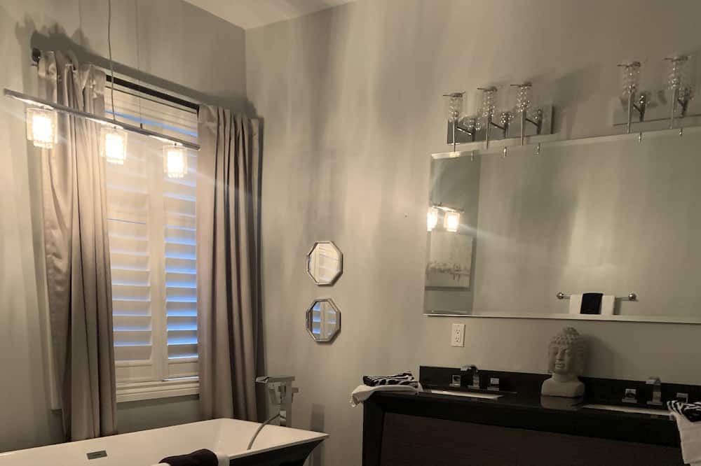 Photo of Bathroom in Burlington