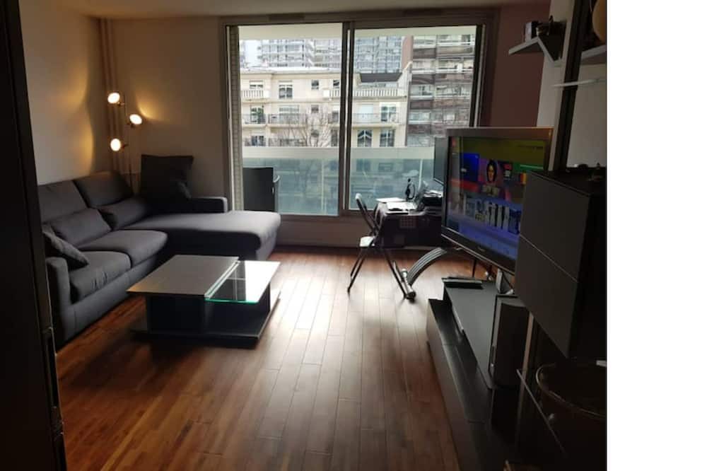 Photo of Livingroom in Puteaux