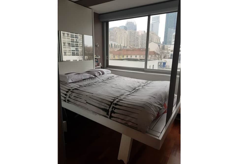 Photo of Bedroom in Puteaux