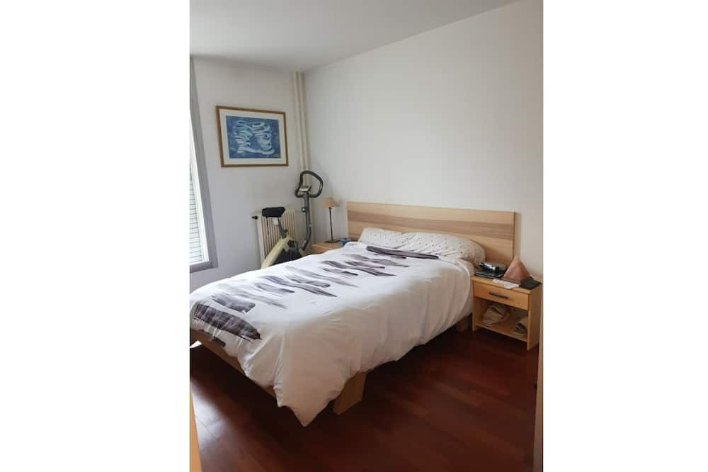 Photo of Bedroom in Puteaux