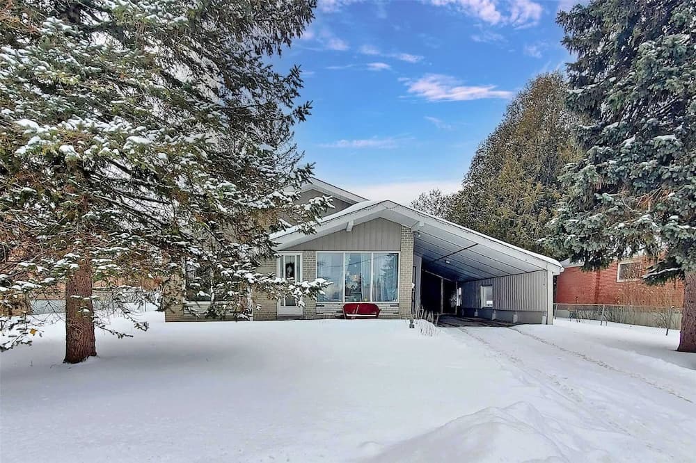 Photo of Outdoor in Aurora