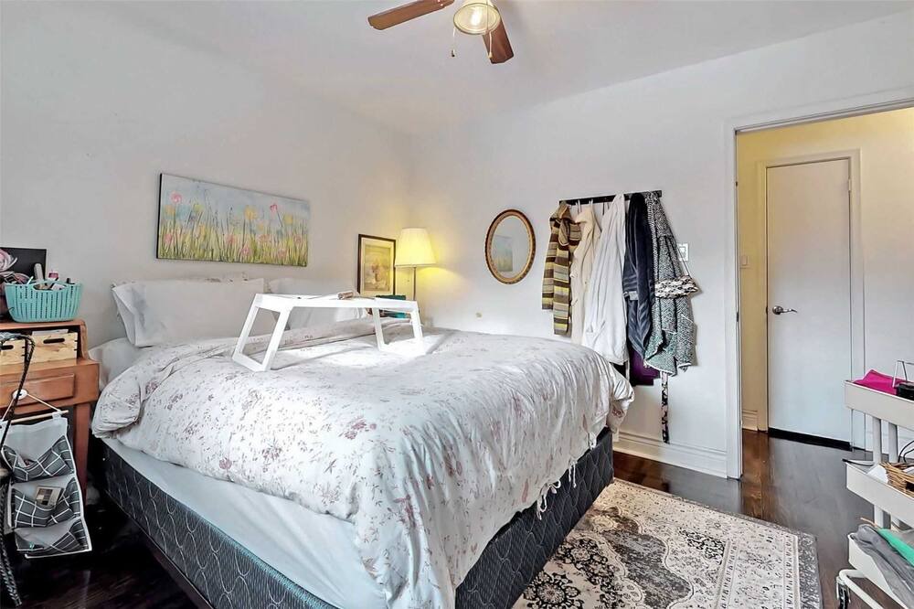 Photo of Bedroom in Aurora
