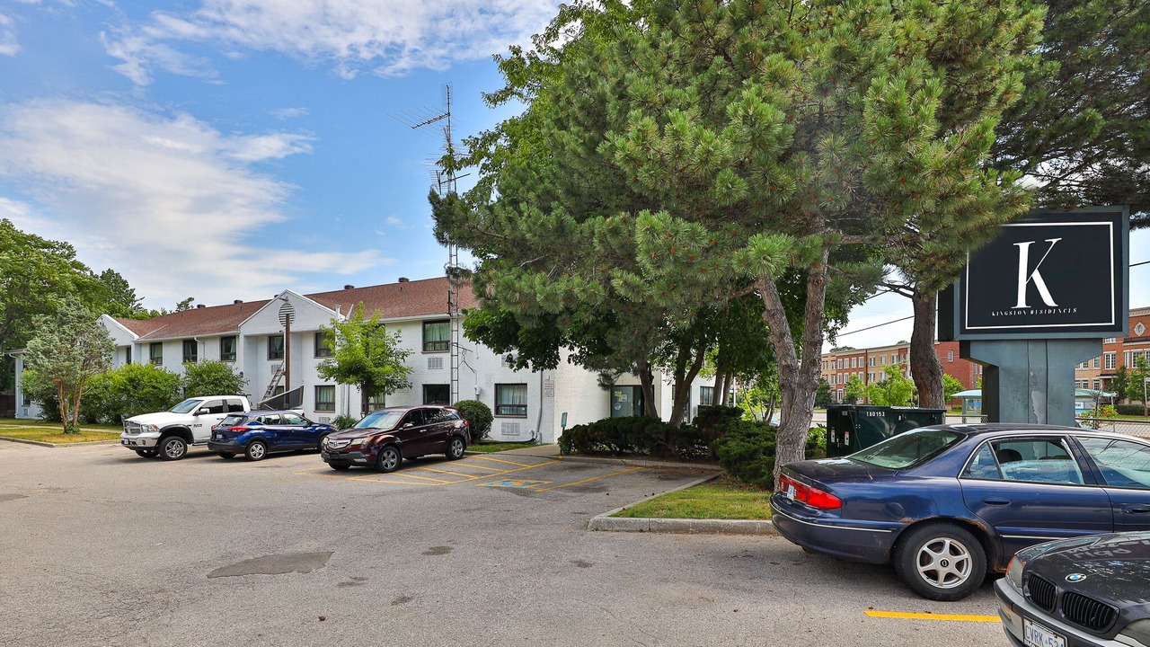 Photo of Outdoor in West Hill