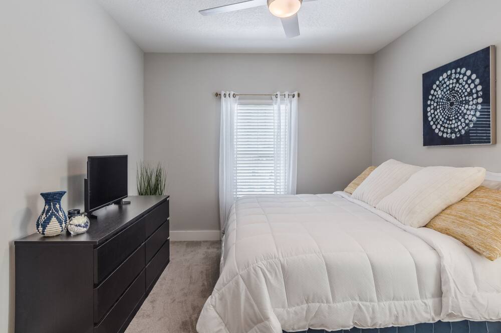 Photo of Bedroom in Orlovista