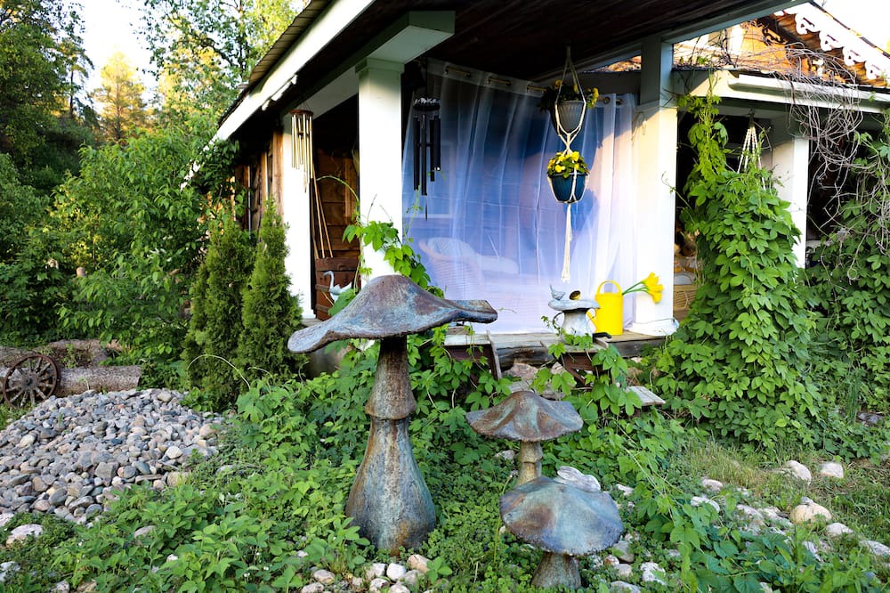 Photo of Outdoor in Joly