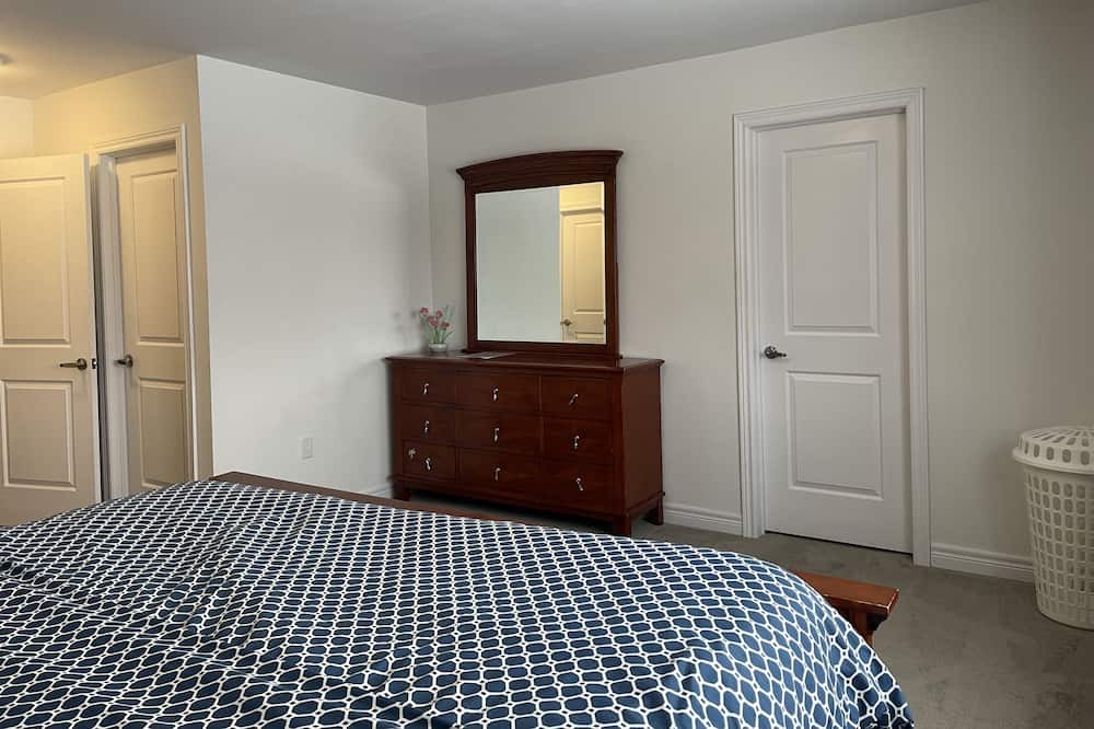 Photo of Bedroom in Carrying Place