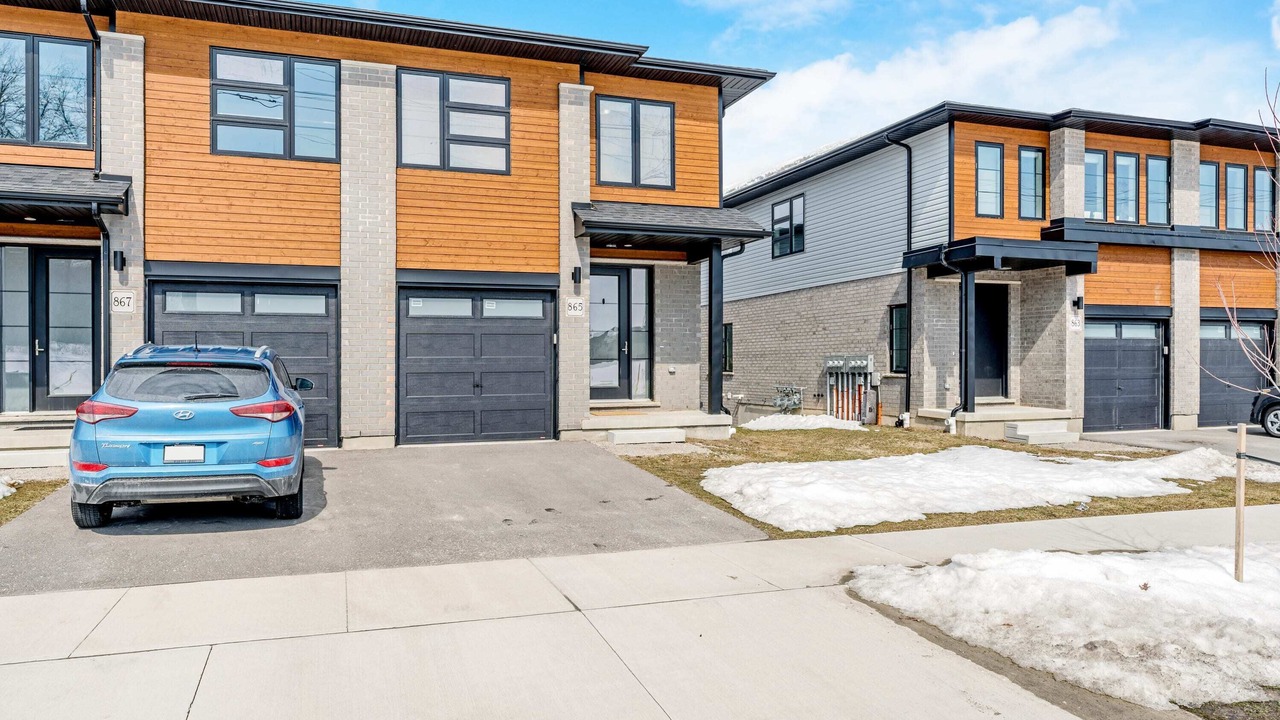 Photo of Outdoor in Doon South