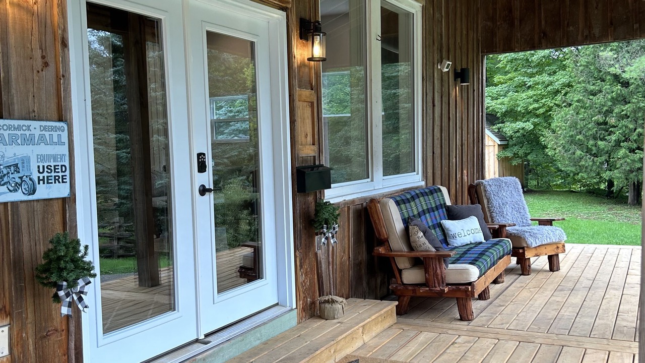 Photo of Patio Balcony in Flesherton