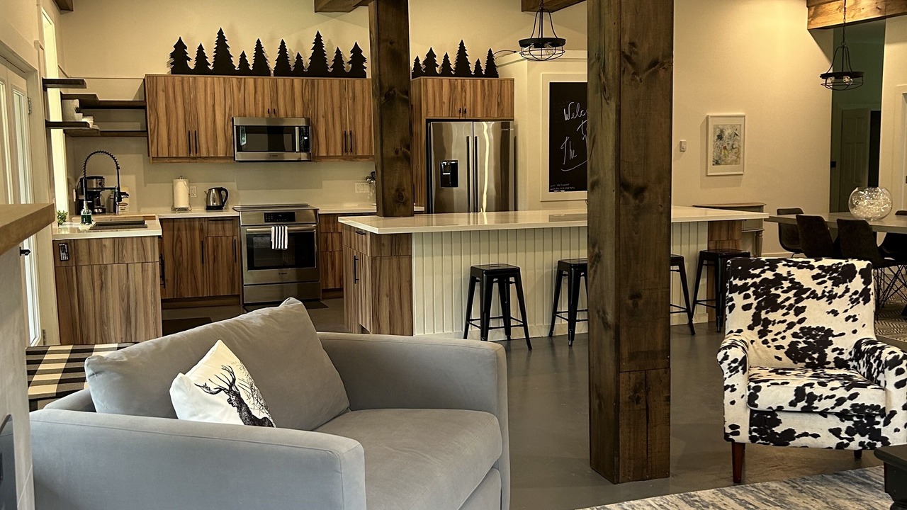 Photo of Livingroom in Flesherton