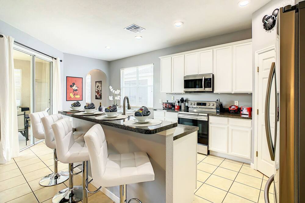 Photo of Kitchen in Trafalgar Village