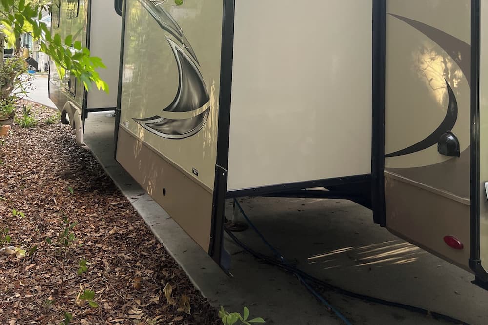 Photo of Outdoor in Bay Lake