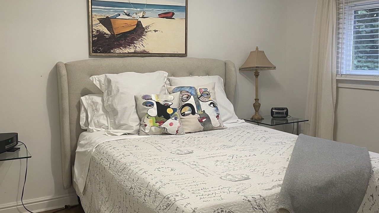 Photo of Bedroom in Guelph/Eramosa