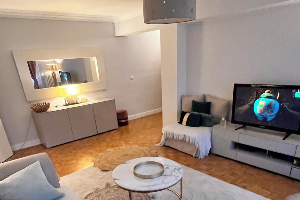 Photo of Livingroom in Bagneux
