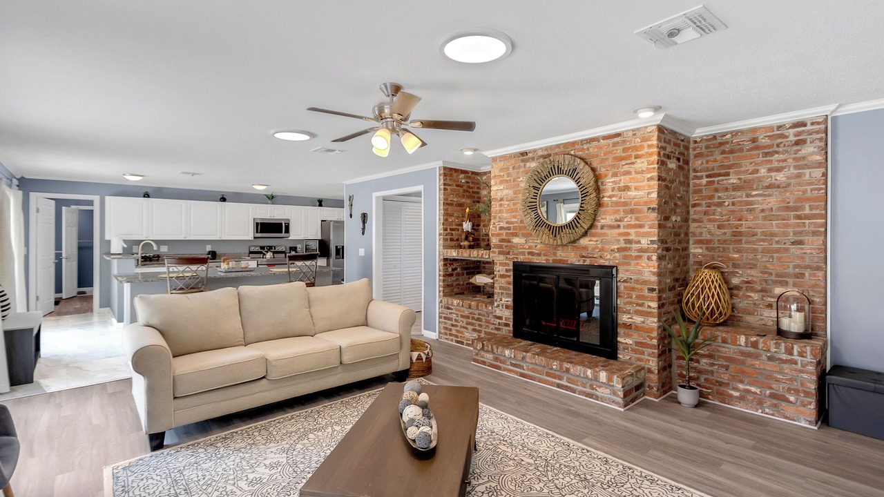 Photo of Livingroom in Auburndale