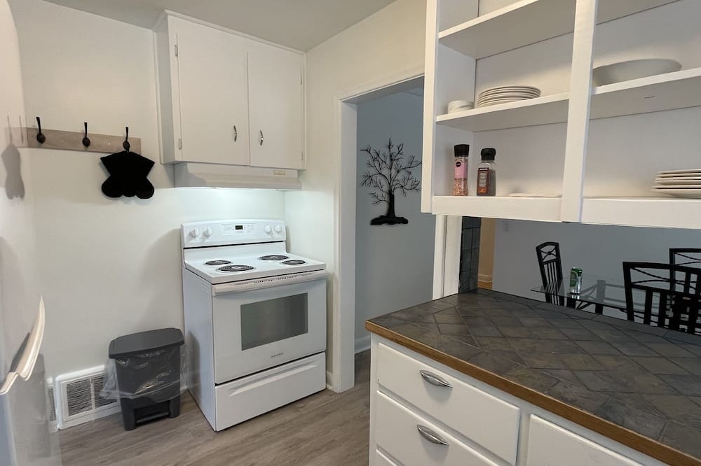 Photo of Kitchen in Mono