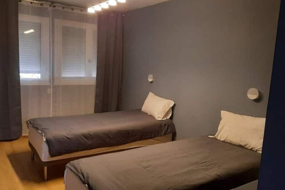 Photo of Bedroom in Meudon-la-Foret
