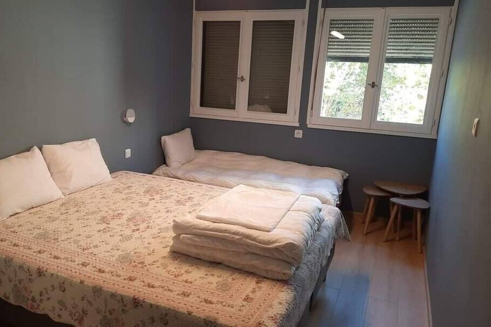 Photo of Bedroom in Meudon-la-Foret