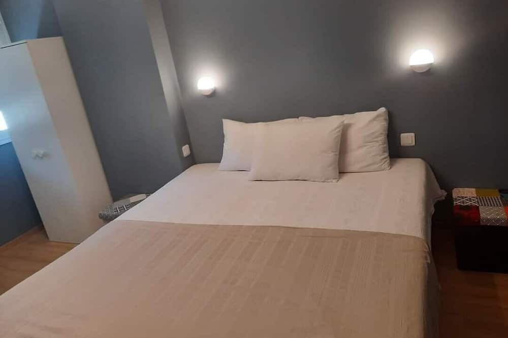 Photo of Bedroom in Meudon-la-Foret