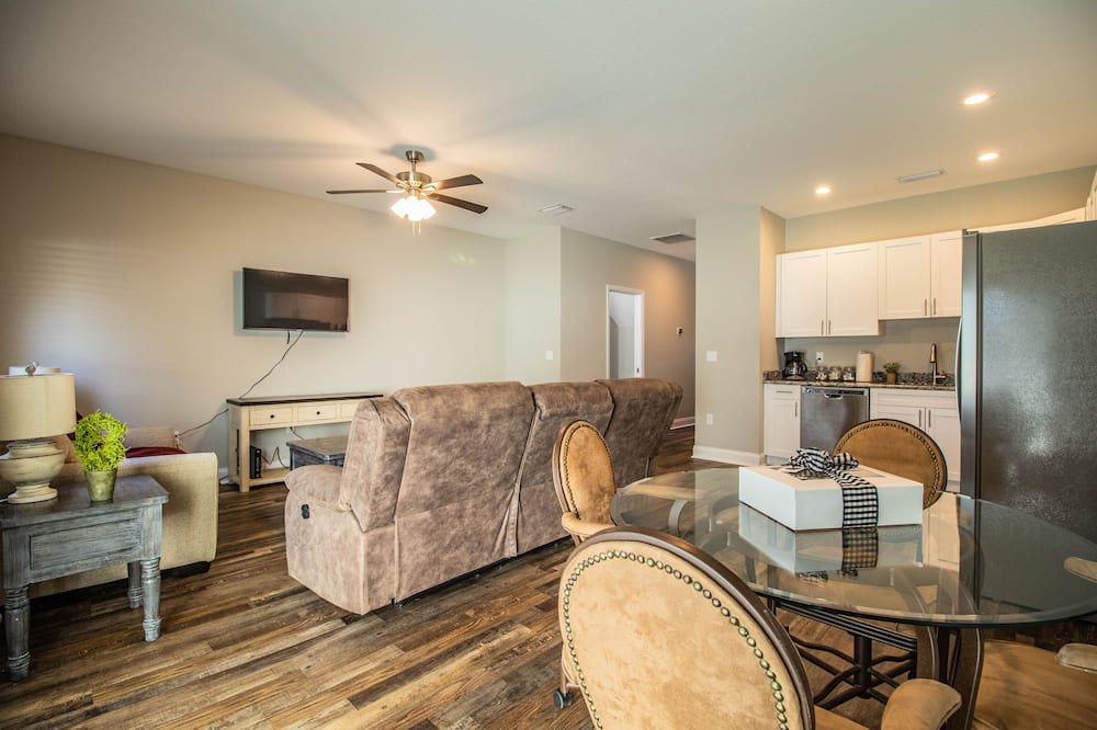 Photo of Livingroom in Bartow