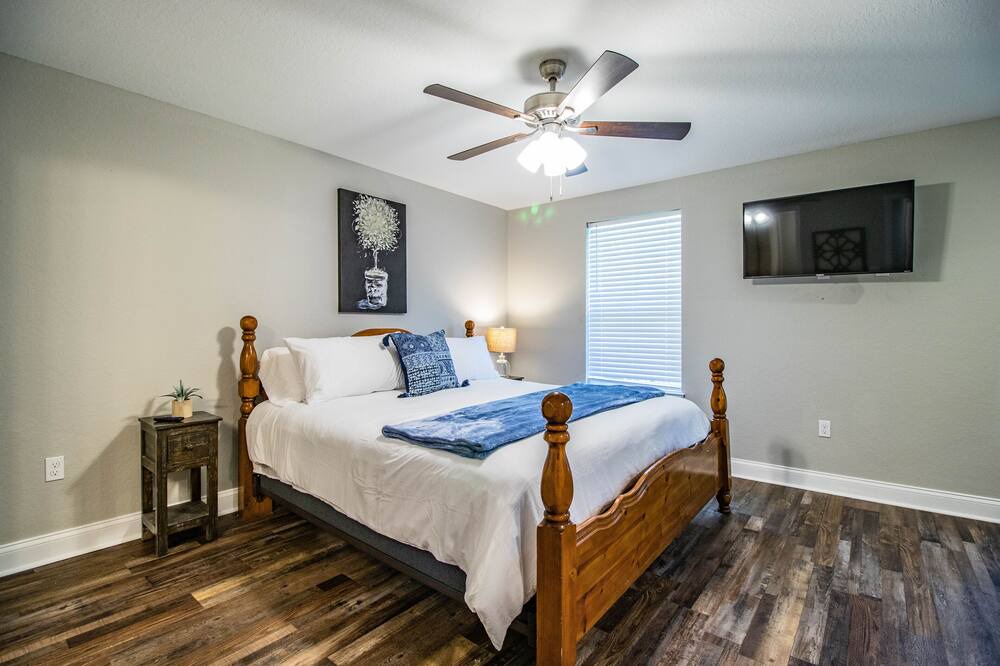 Photo of Bedroom in Bartow