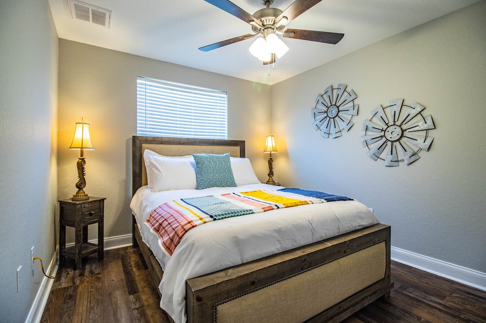 Photo of Bedroom in Bartow
