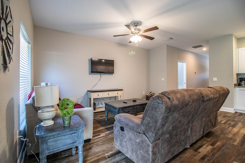 Photo of Livingroom in Bartow