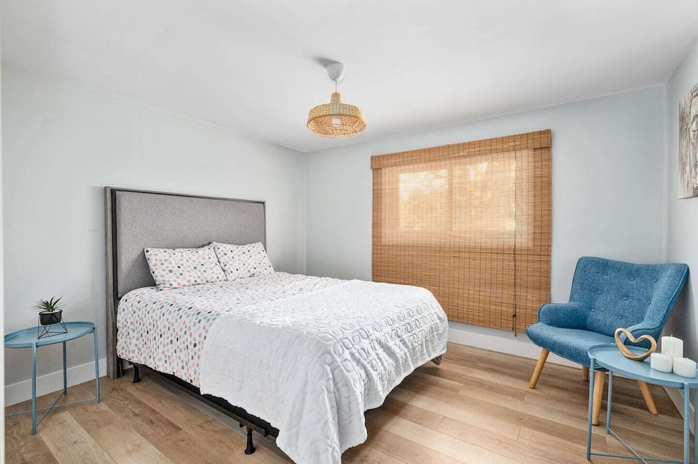 Photo of Bedroom in Byron