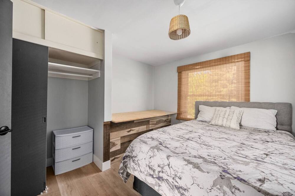 Photo of Bedroom in Byron
