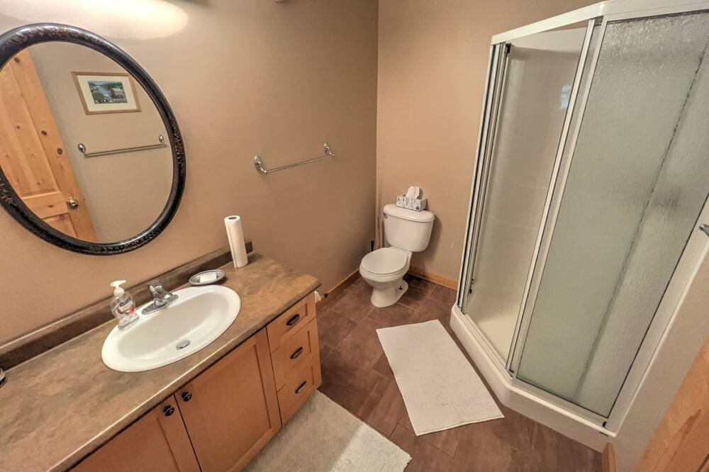 Photo of Bathroom in Rideau Lakes