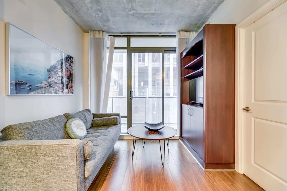 Photo of Livingroom in Yorkville