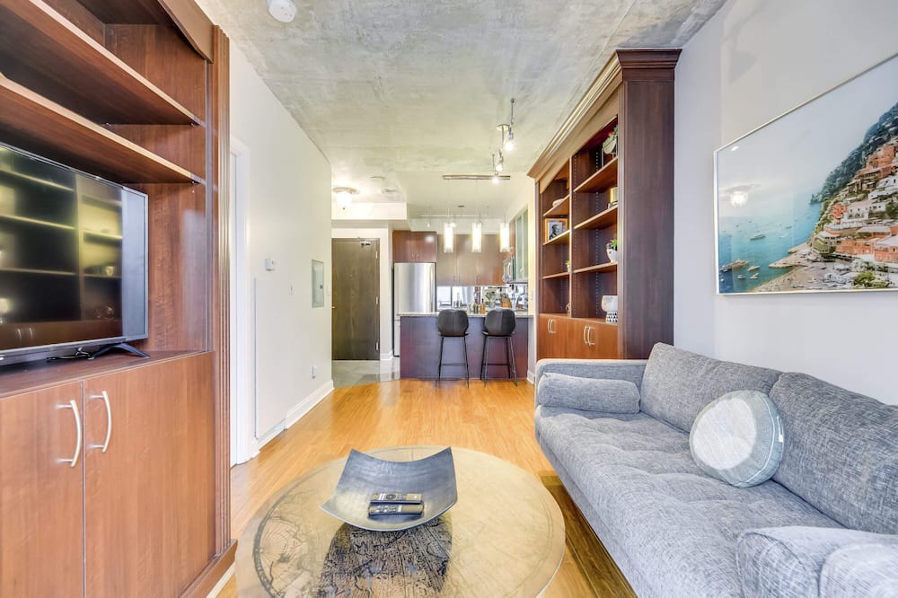 Photo of Livingroom in Yorkville