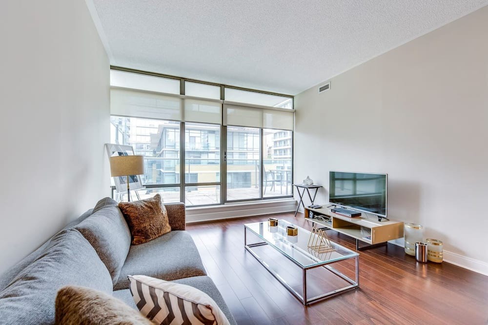 Photo of Livingroom in Yorkville
