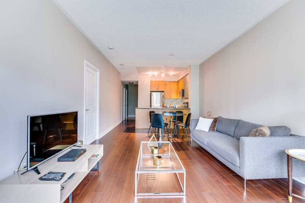 Photo of Livingroom in Yorkville