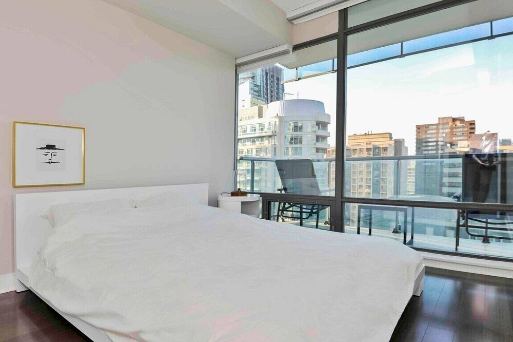 Photo of Bedroom in Yorkville