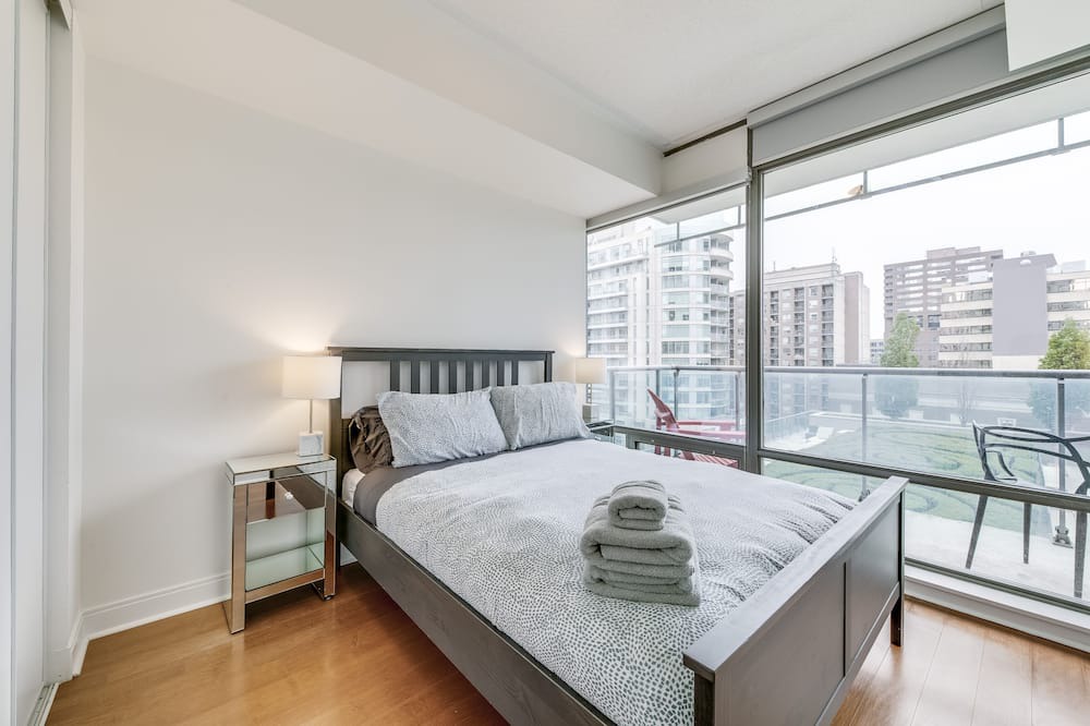 Photo of Bedroom in Yorkville
