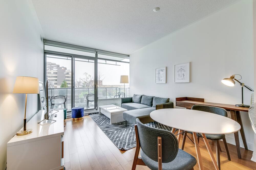 Photo of Livingroom in Yorkville